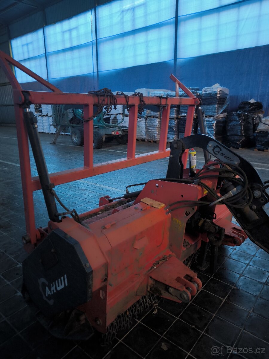 Ahwi Mulchfraese M 500 - 2300

 Fréza na křoviny mulčovací - 2