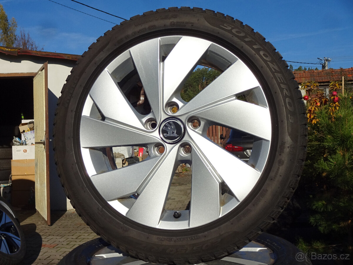 Octavia, Superb, Passat B6 + B7 - zimní origo alu kola 17" - 2
