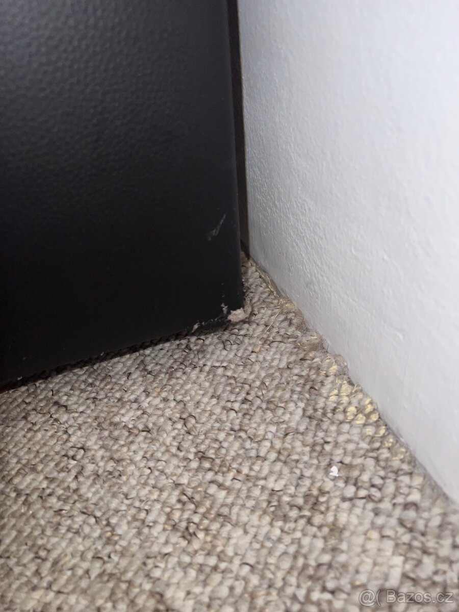 Prostorný rozkládací gauč – pohodlný, velký - 2