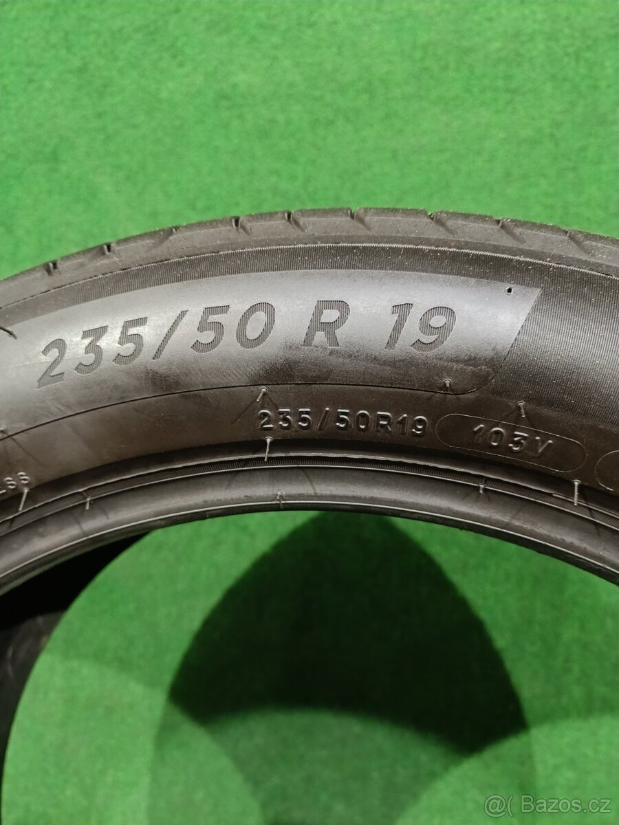2ks zanovni letni 235/50/19 Michelin - 2