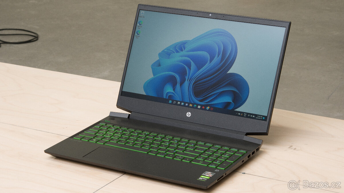 HP Pavilion 15 - Ryzen 5 5600h, RTX 3050, 1TB SSD, 16gb RAM - 2