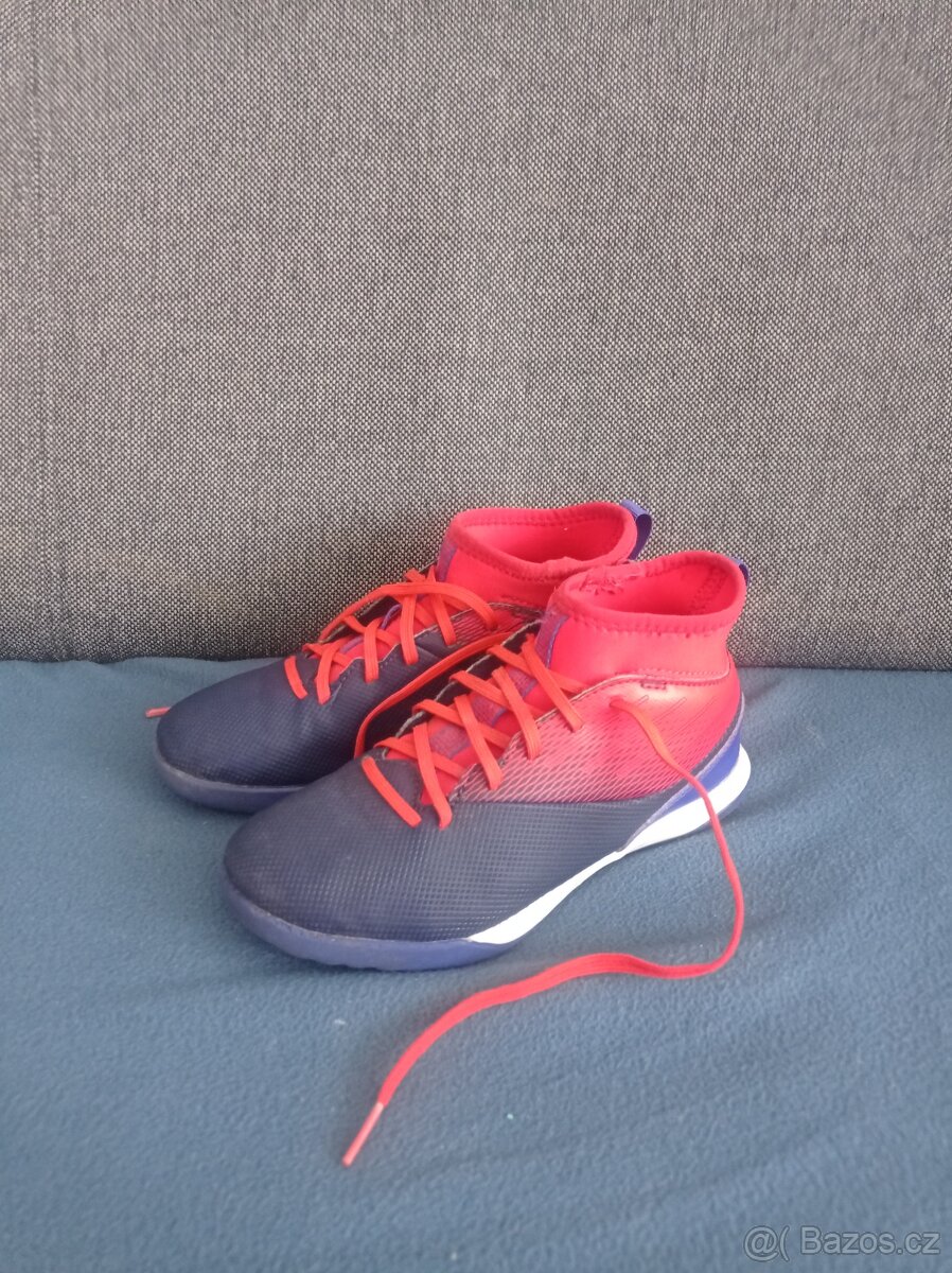 Kopačky- Turfy vel .32 - 2