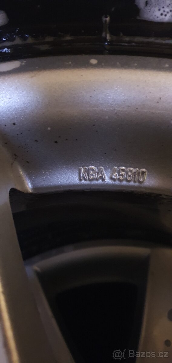 Alu Borbet 5x114.3 R16 + zimni Conti 205/55 - 2