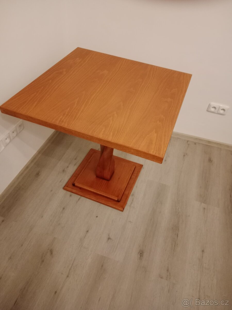 Stoly z masivního dubu - 2