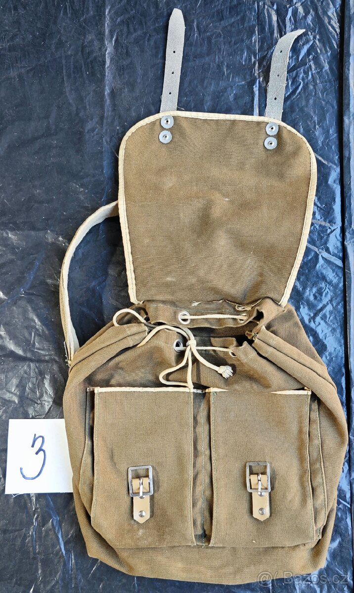Staré trampské batohy - 2