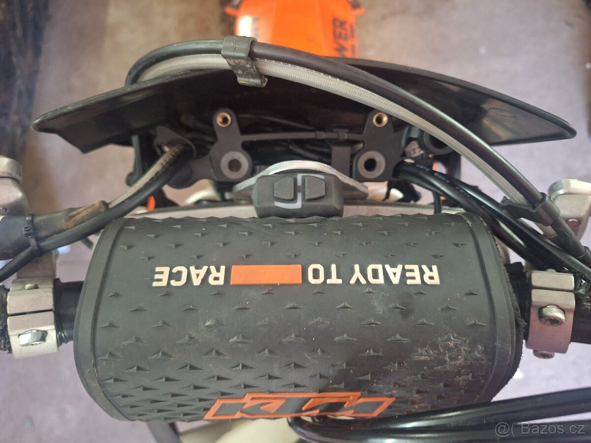 KTM EXC držák přepínače map 2024+ - 2