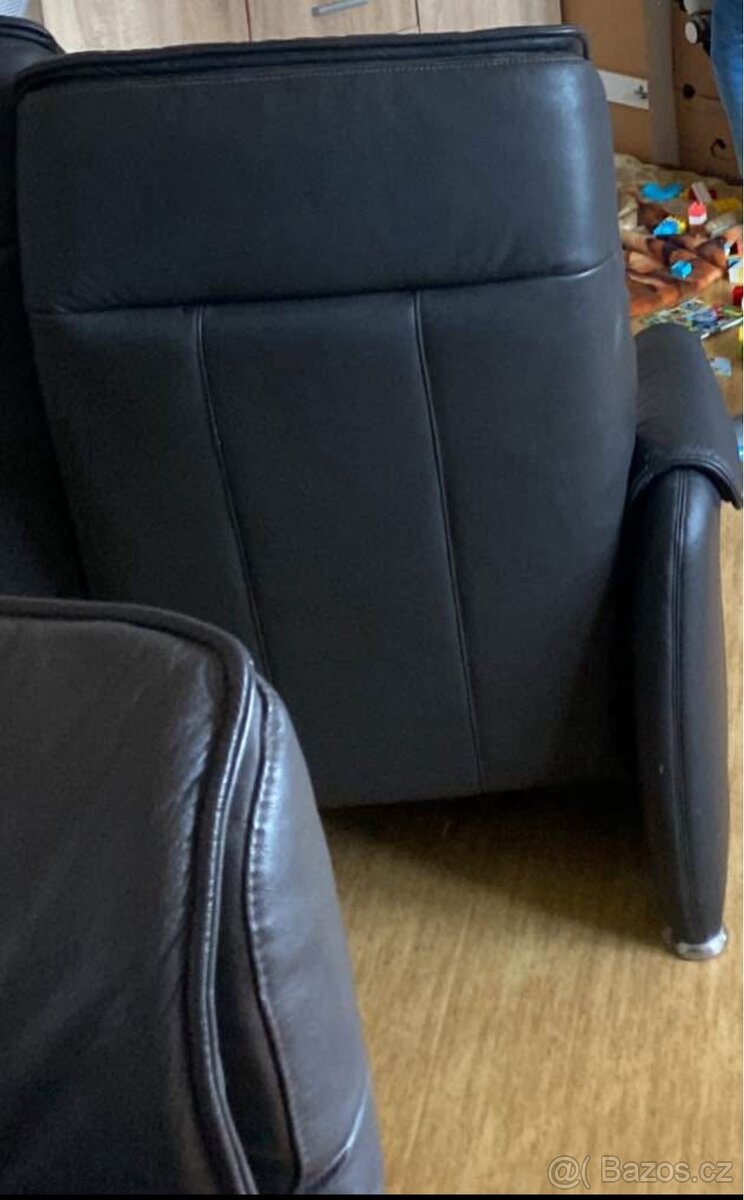 Kožená polohovací sedačka - 2