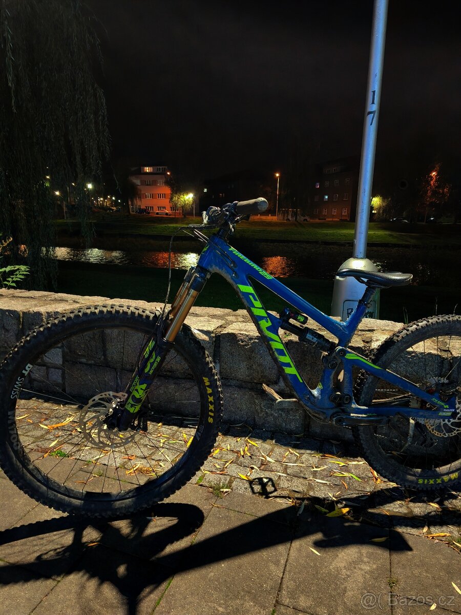 Pivot Firebird 29 - 2