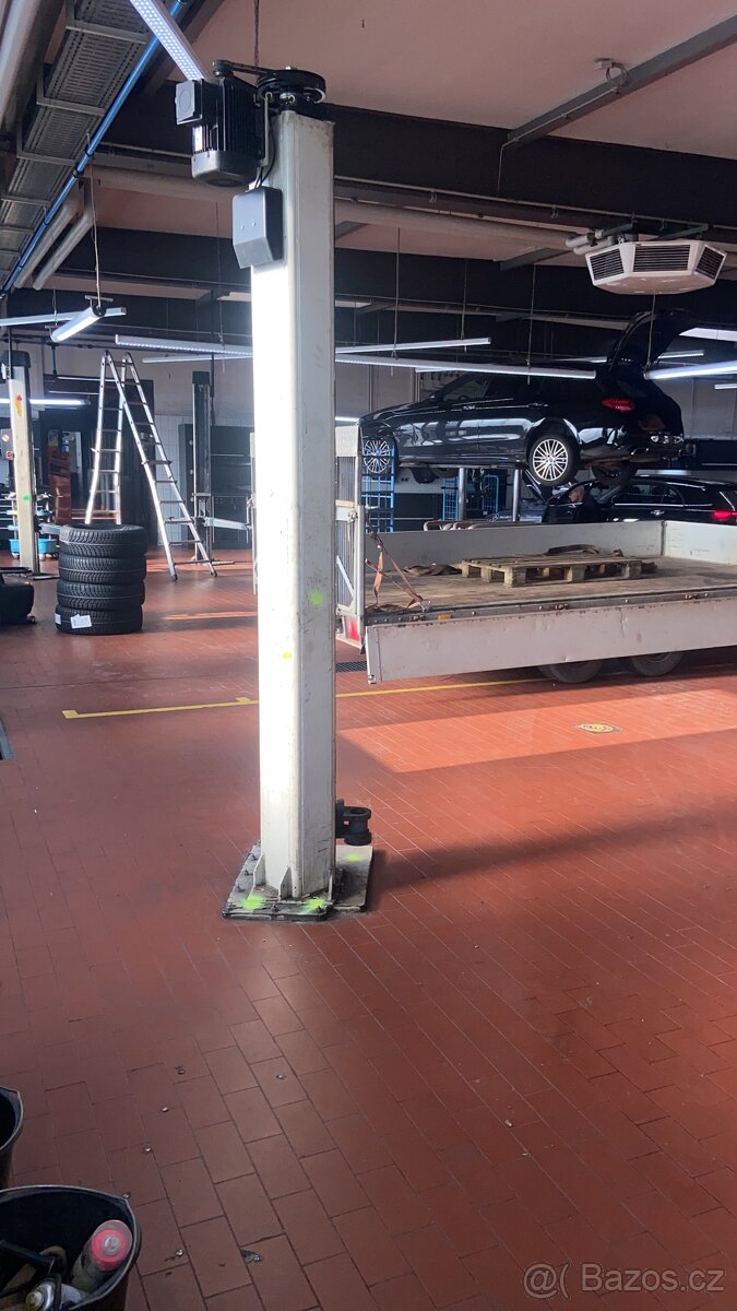 Dvousloupovy zvedak 3,2 Tuny - 2