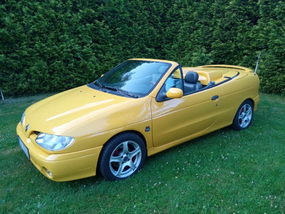 Renault Megane 2.0i Cabrio - 2