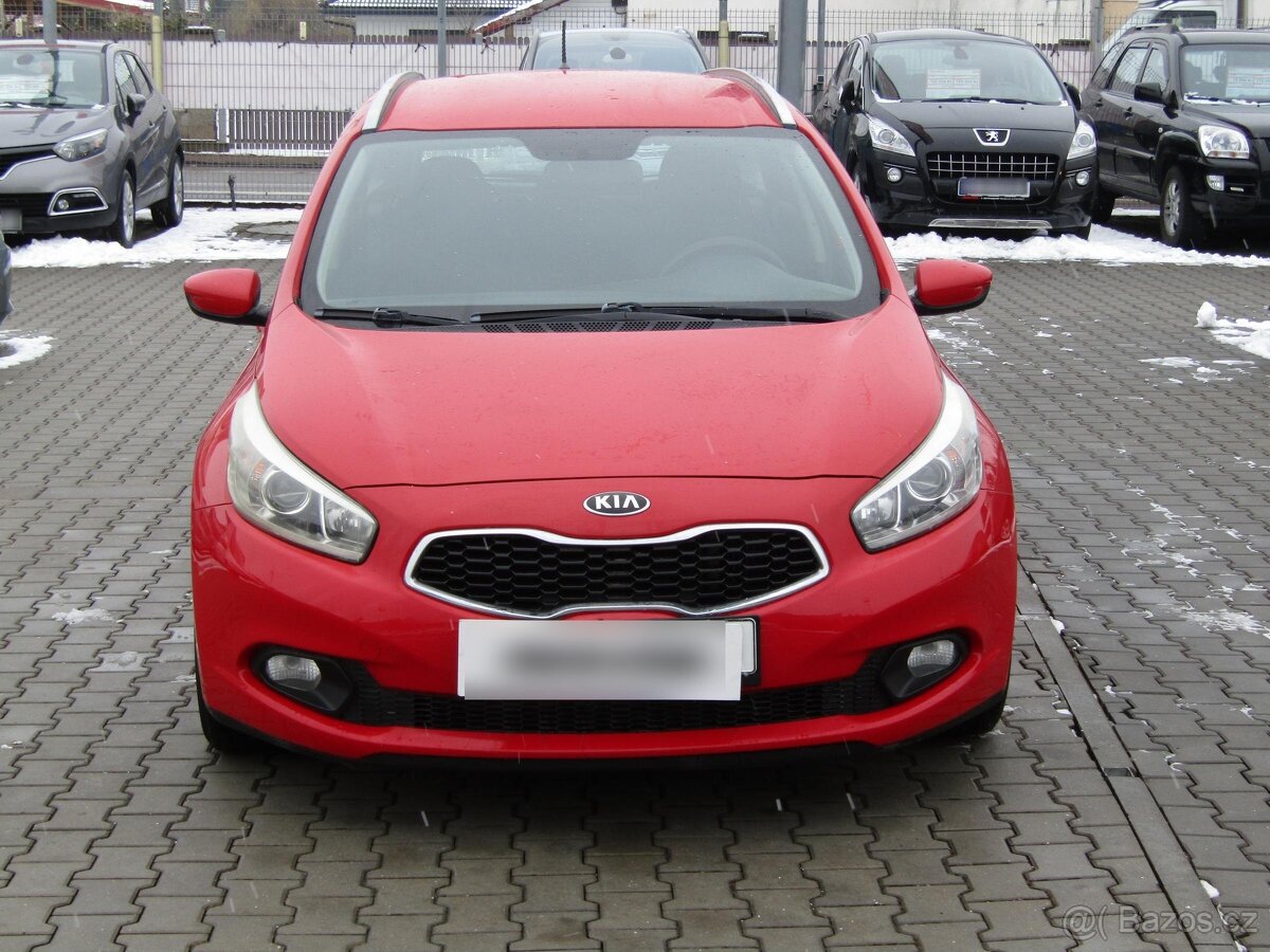 Kia Ceed 1.4 CRDi , 66 kW nafta, 2013 - 2