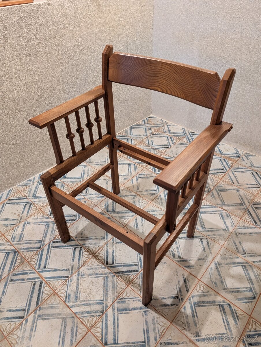 dubová polstrovaná židle - 2