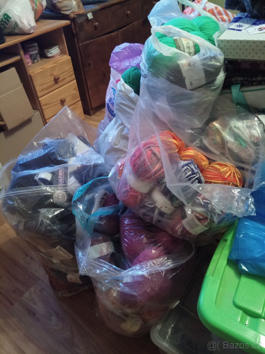 Vlna na pletení - 2