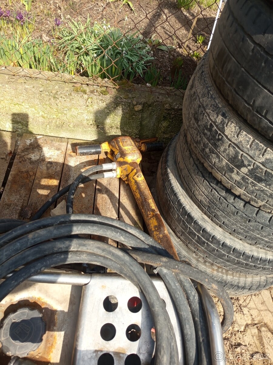 hydraulický agregát - 2