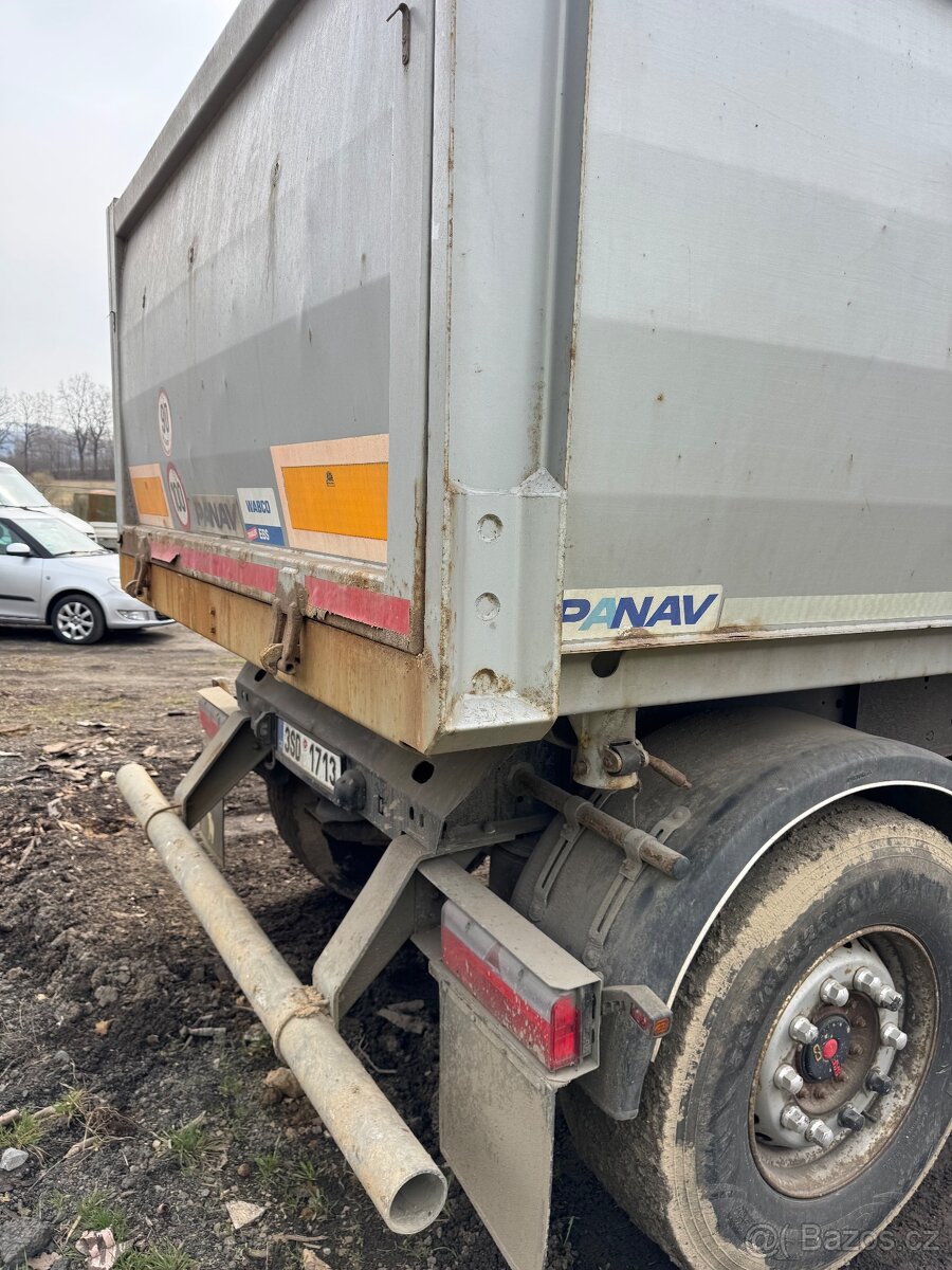 Sklápěcí vlek Panav P2 - 2