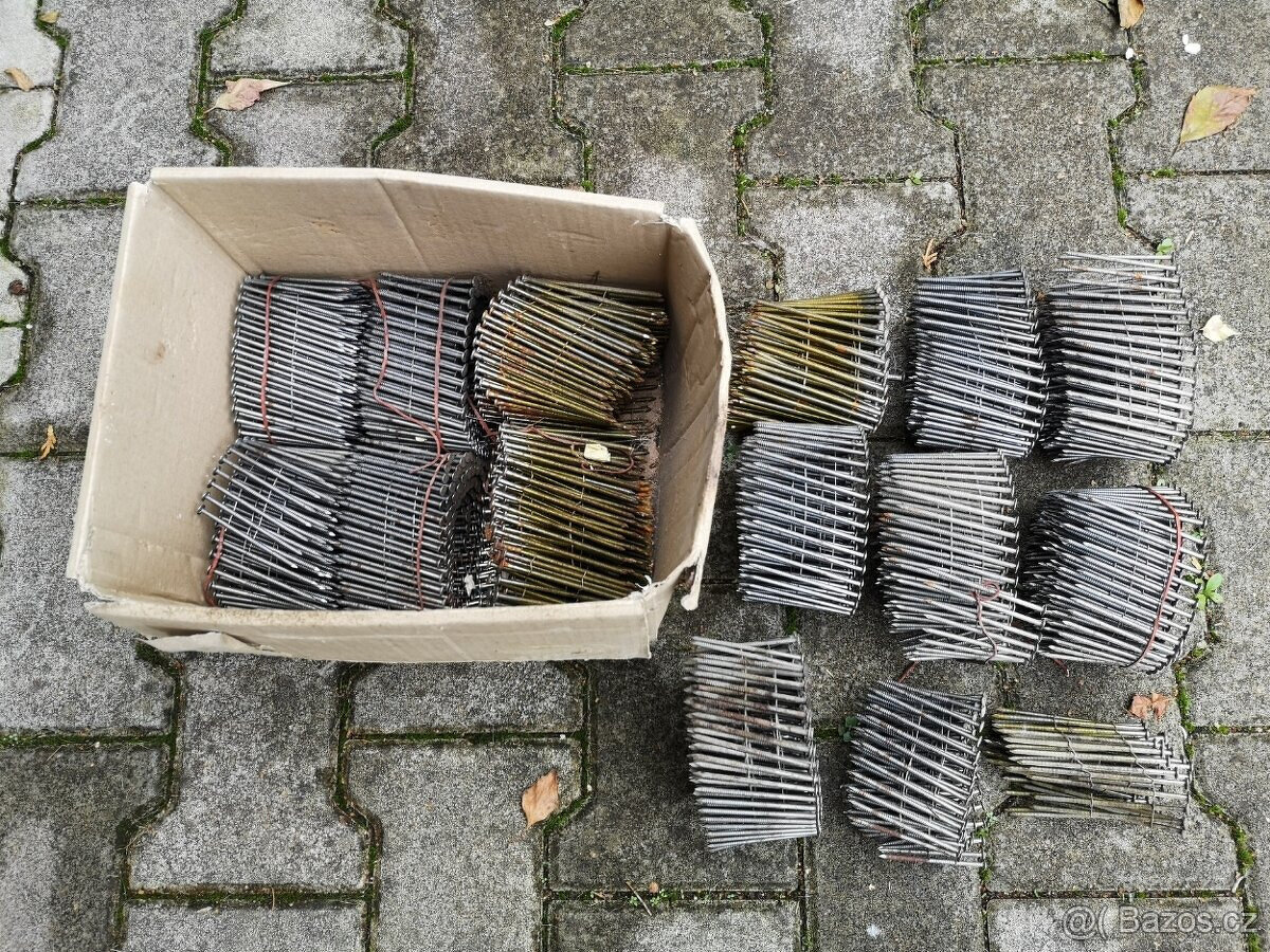 hřebíky do hřebíkovačky - 2