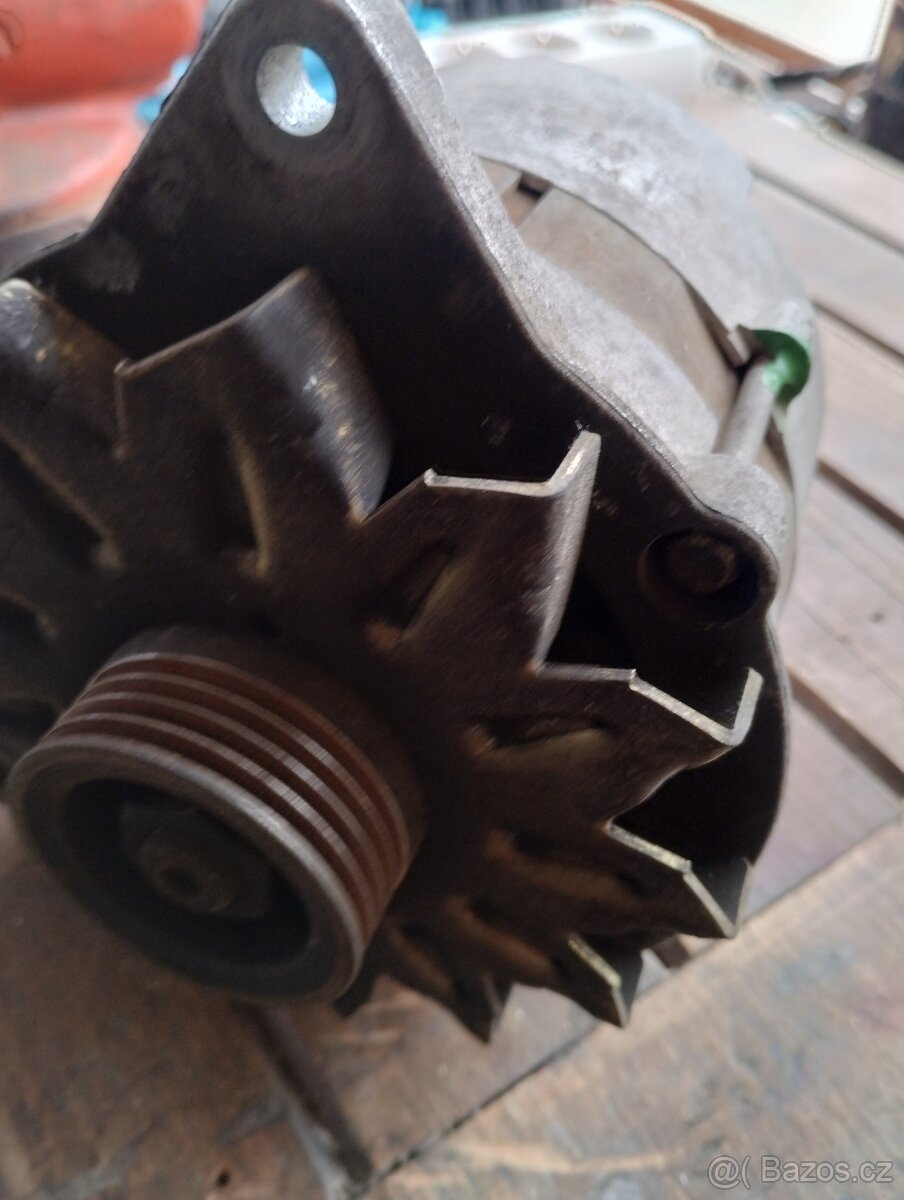 Škoda Felicia 1.3, 1.3 MPI - Alternátor - 2