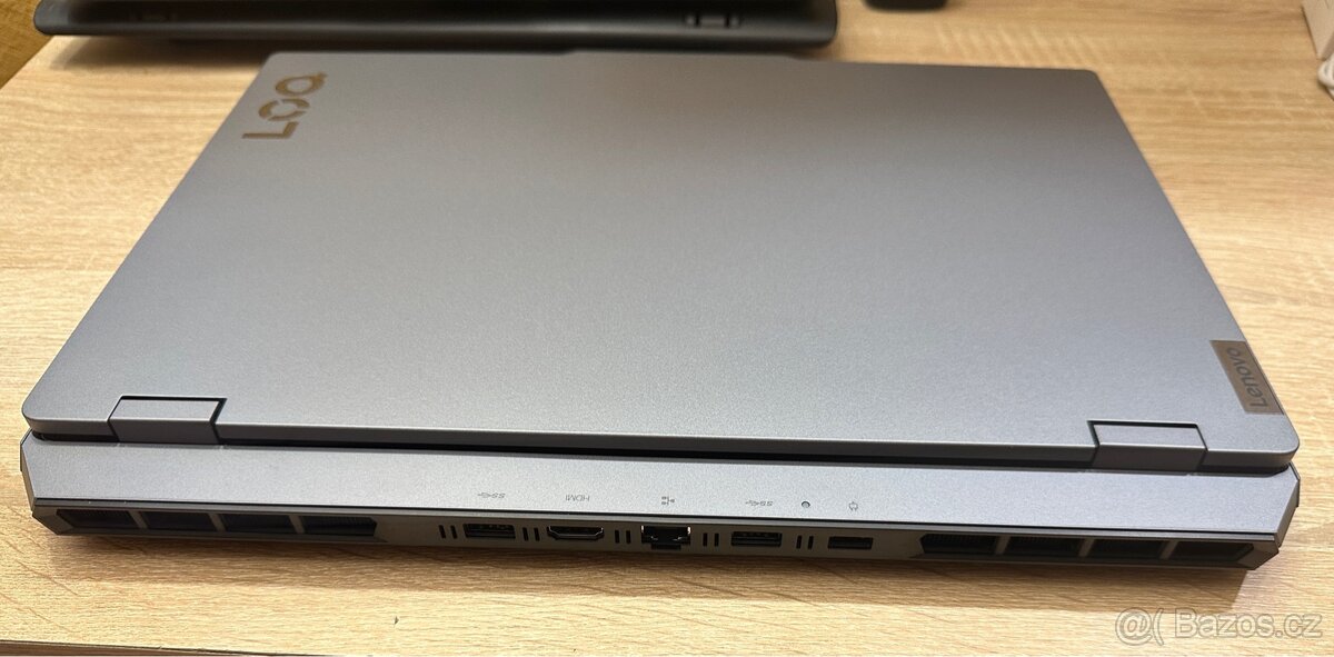 Lenovo LOQ 15ARP9 - 2