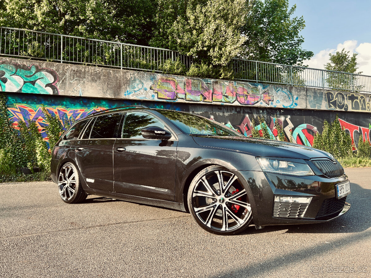 ŠKODA OCTAVIA vRS 2.0 TDi / 4x4 / CHALLENGE / TOP STAV - 2