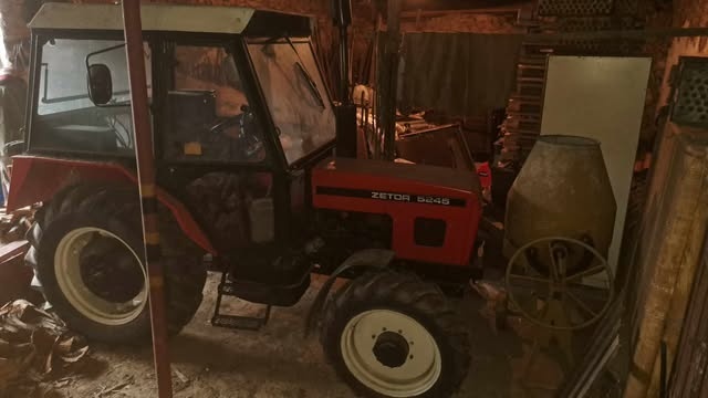 Zetor 5245 + kára na UNC + lopata + pneu - 2