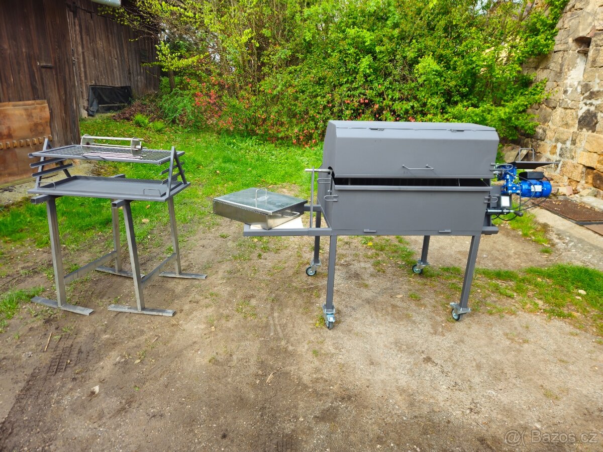 Gril na kytu, prase, sele - 2