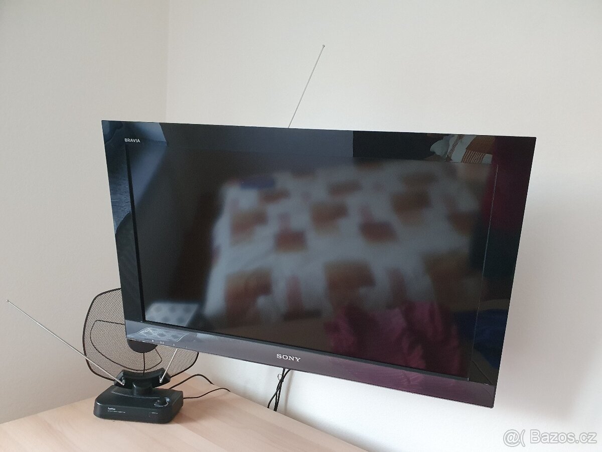 TV Sony LCD - ozn. KDL-32EX402 včetně set top boxu - 2