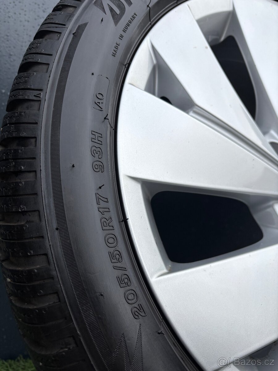 Originální Alu kola VW Golf R17 - 2