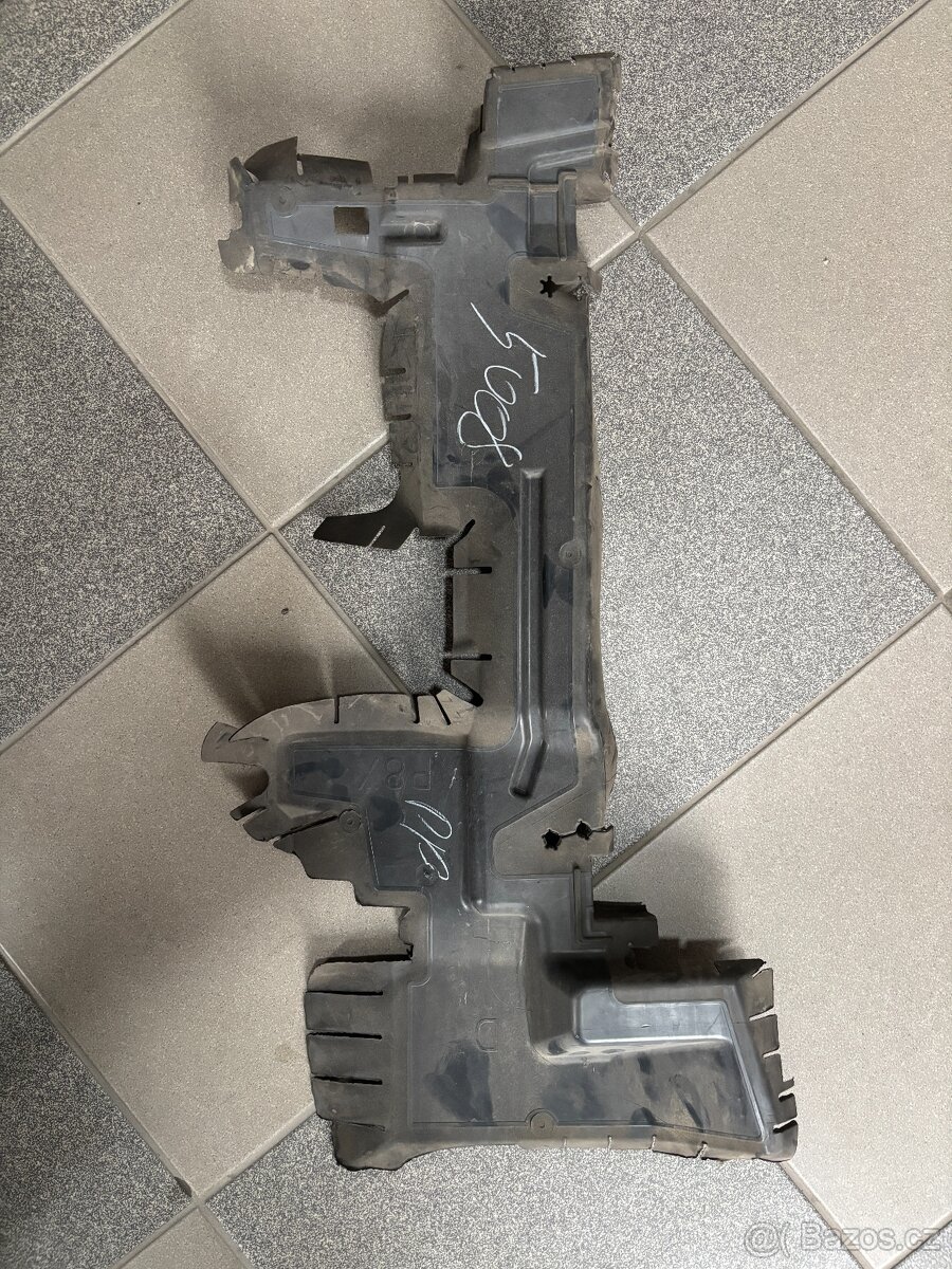 Deflektor PP Peugeot 5008/3008 II. - 2