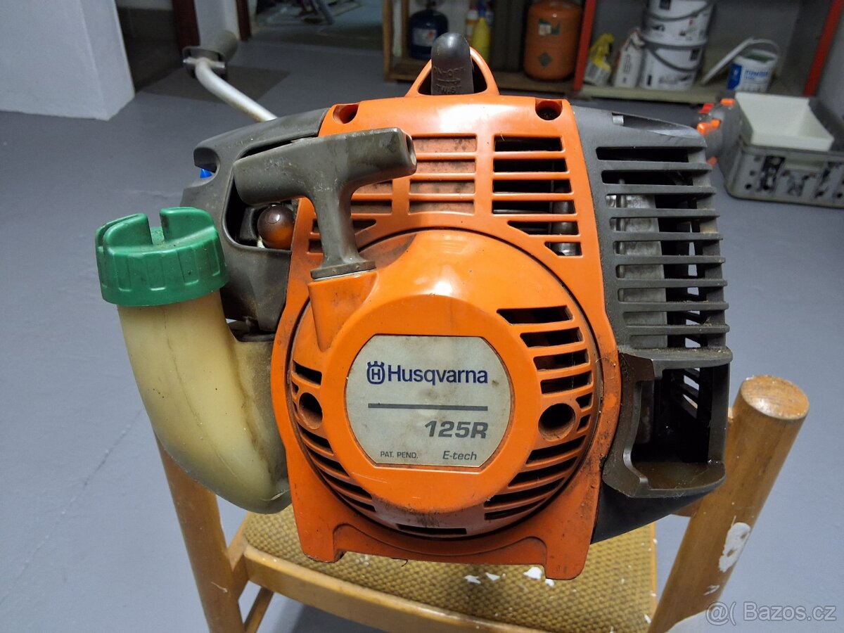 Husqvarna 125R křovinořez - 2