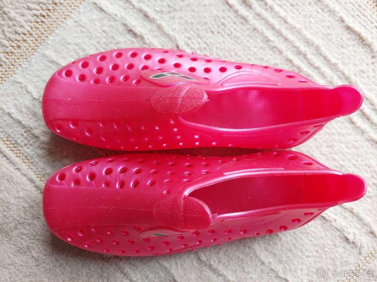 NOVÉ boty do vody Arena vel. 27 - 2