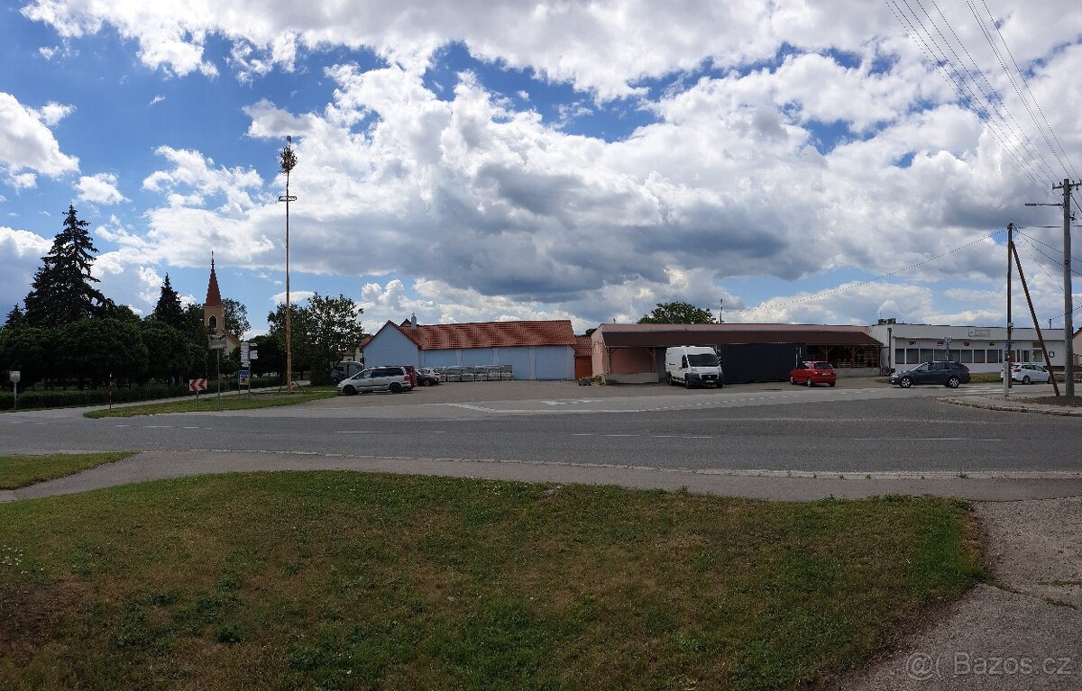 Víceúčelový objekt - 2