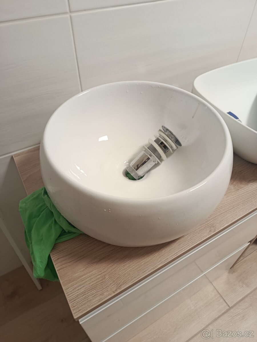 Umyvadlo kulaté - 2