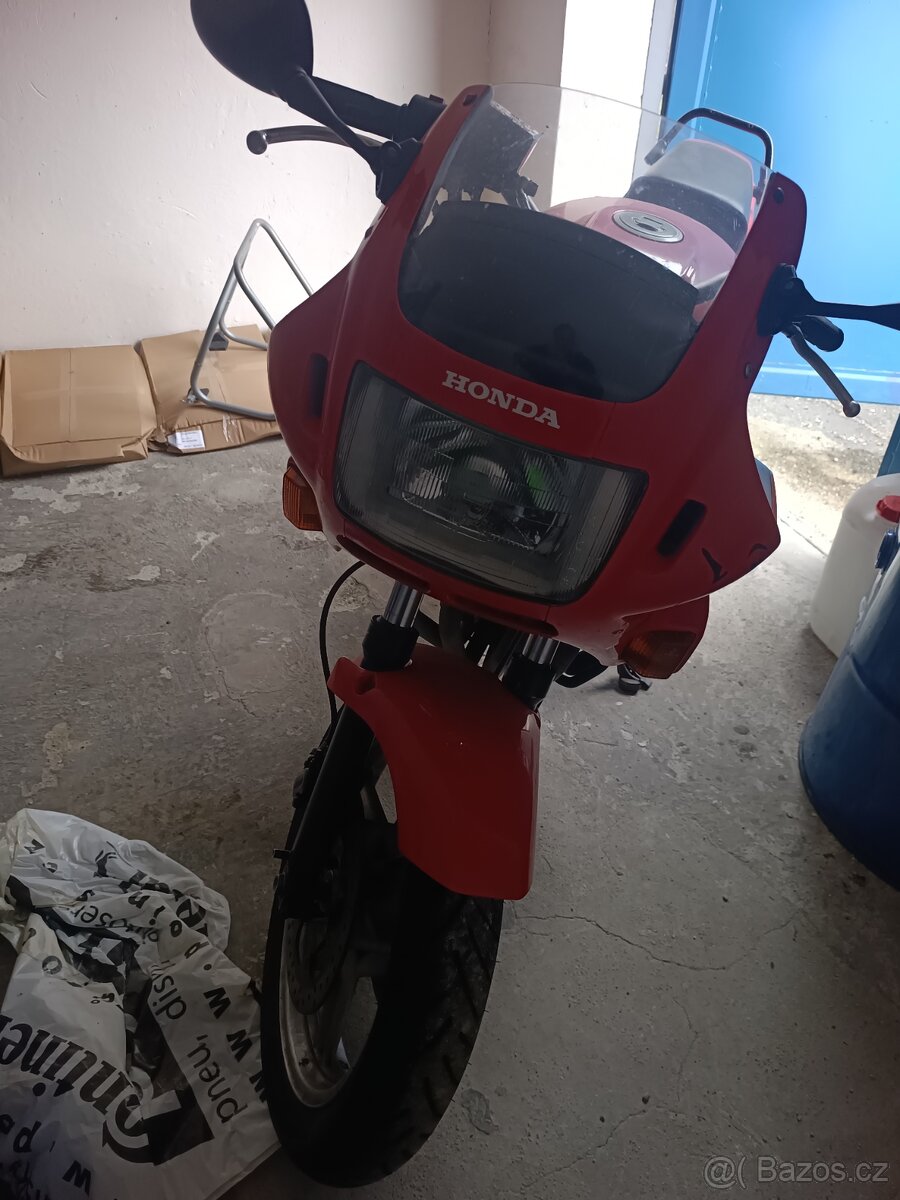 Honda CBR 600f pc23 63kw - 2