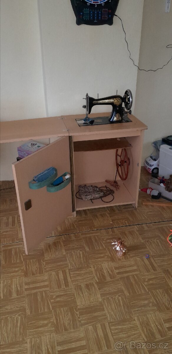 Šicí stroj Singer - 2