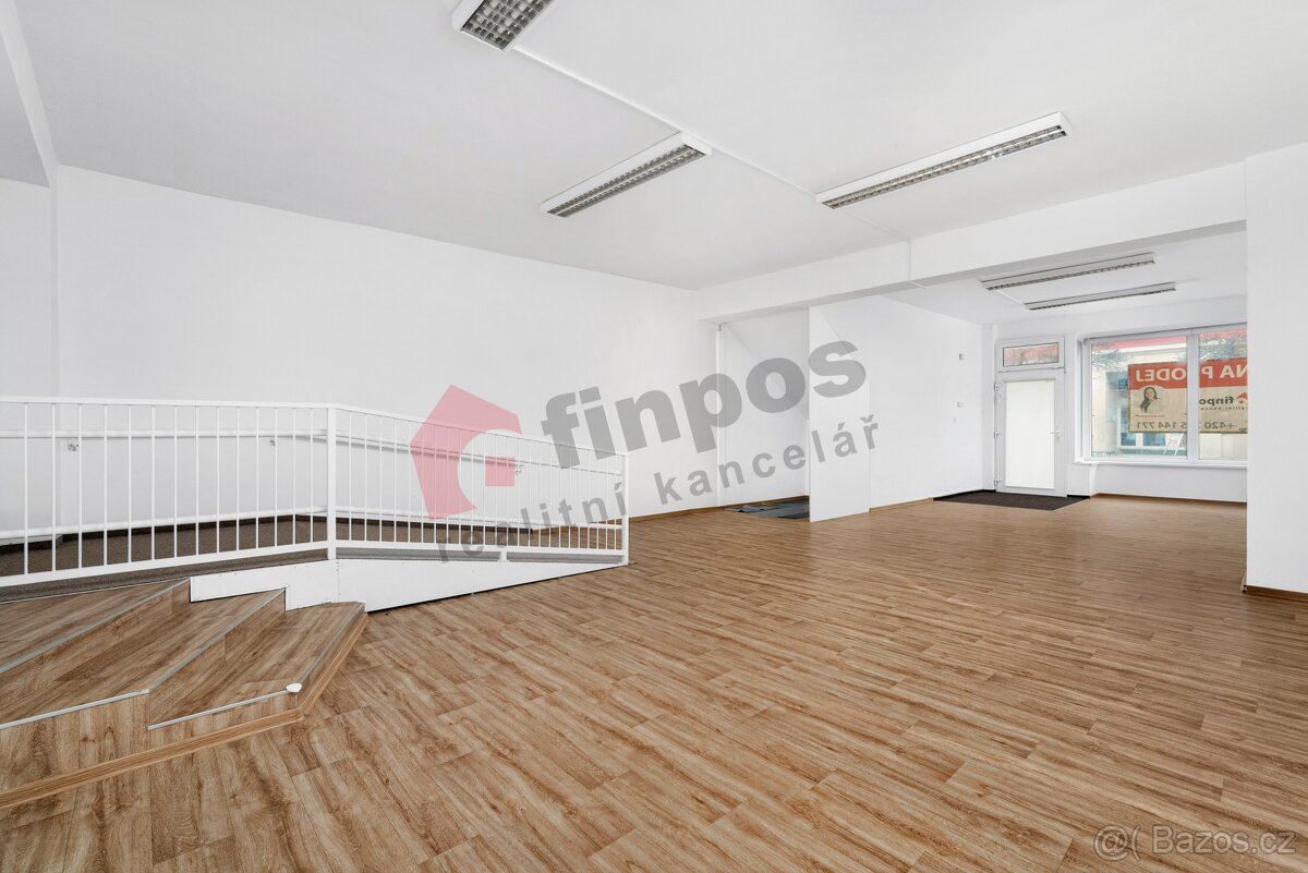 Prodej obchodních prostor 399 m2, centrum Břeclavi - 2