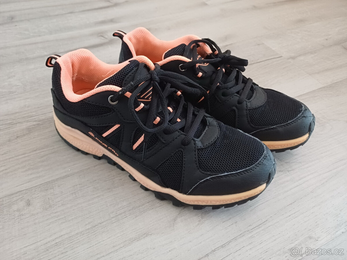 Boty Alpine Pro - vel.39 - 2