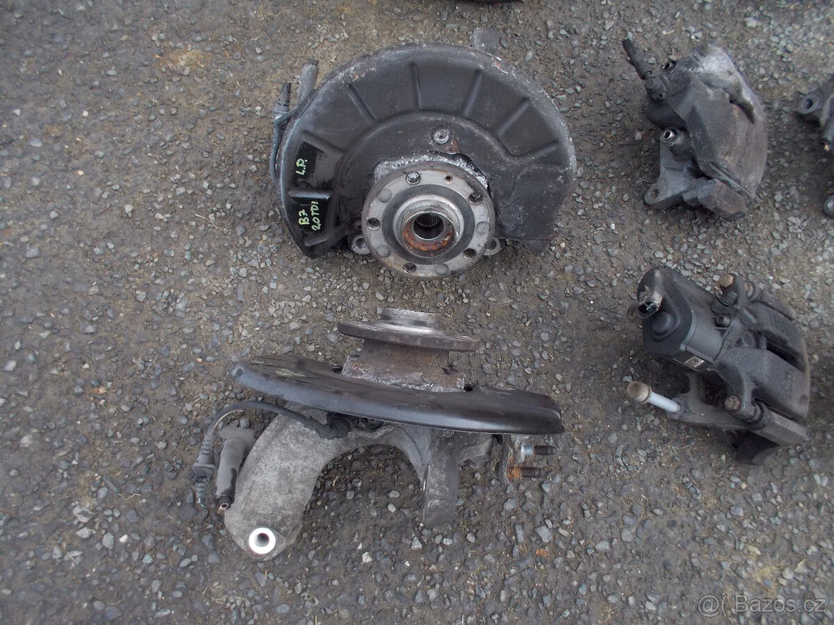 Díly podvozku VW Passat B7 - 2