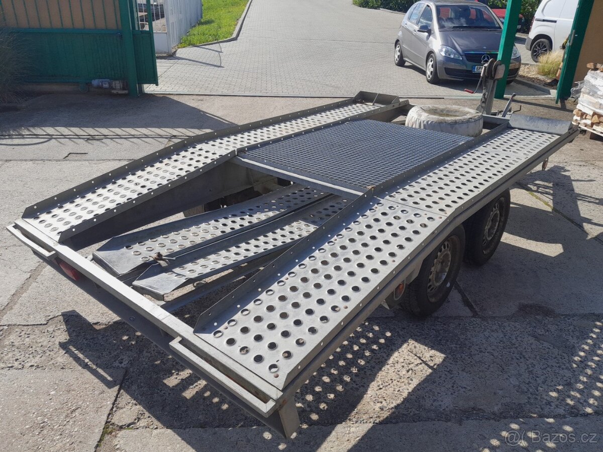 Dvouosý přívěs - přepravník automobilů - 2