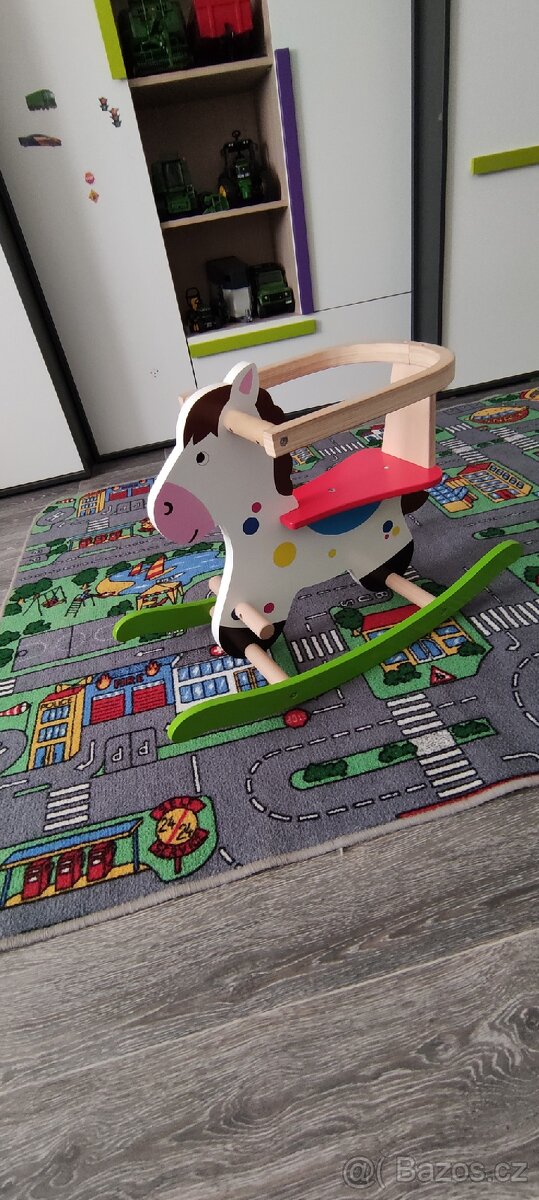 Houpací koník - 2