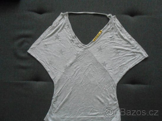 Šedé triko - 2