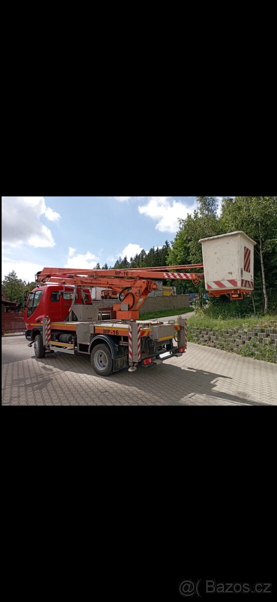 Avia D120 - montážní plošina