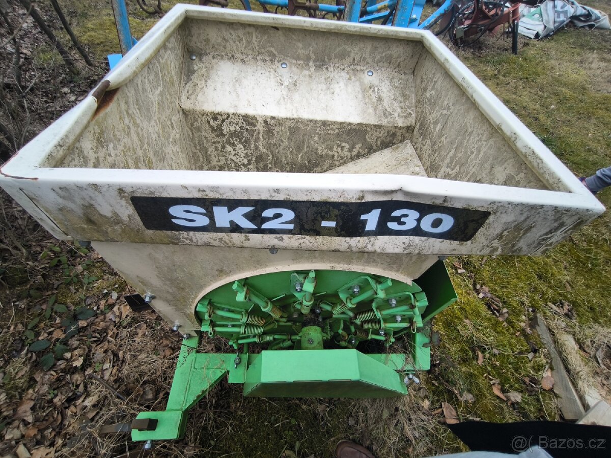 dvouřádkový sazeč brambor SK2-130

 - 2