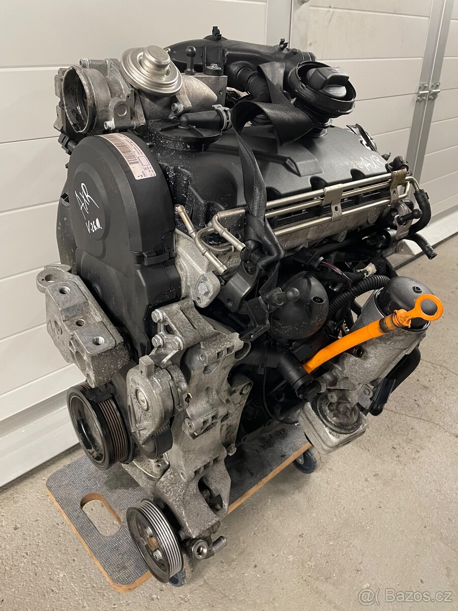 Kompletní nastrojený motor 1,9tdi 74kw AXR - 2