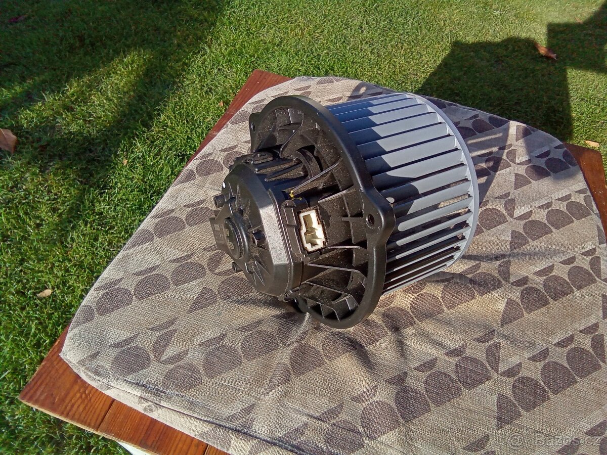 Ventilátor topení Hyundai - 2