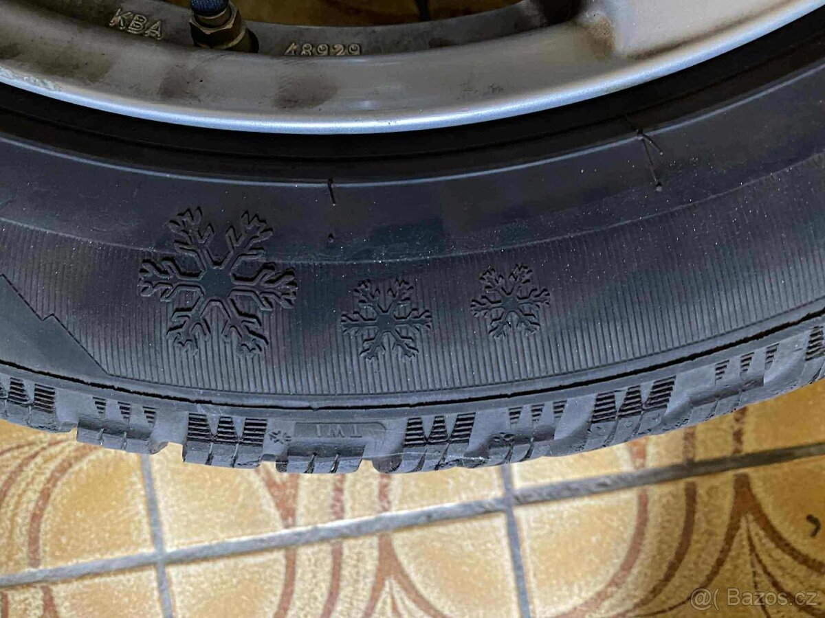 sada ALU kol Dezent 215/50/R17 Orium - 2