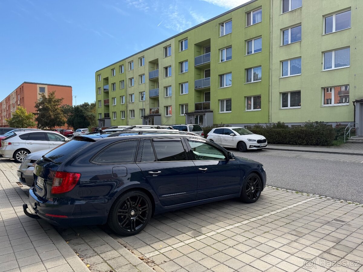 Škoda superb 2.0tdi 103kw CFFB, webasto, tažné - 2
