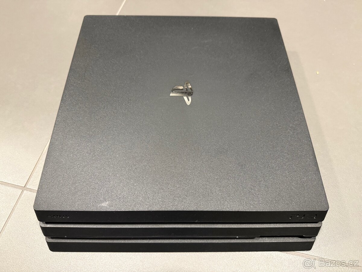 PlayStation 4 PRO 1TB - 2