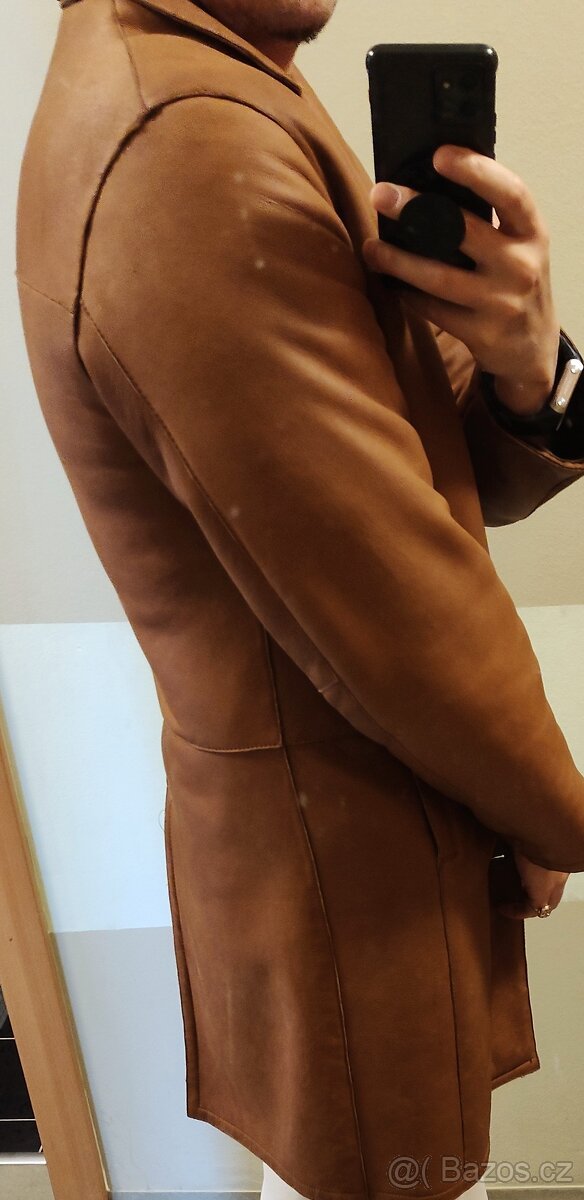 ~~Luxusní pánský kožich HUGO BOSS, vel. 48/50 barva koňak~ - 2