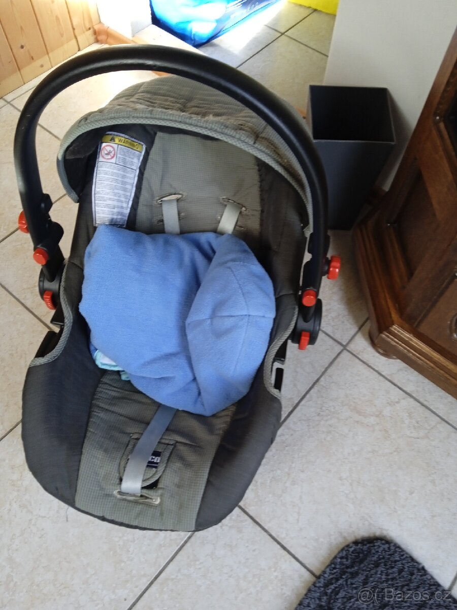 Prodám vajíčko autosedačku - 2