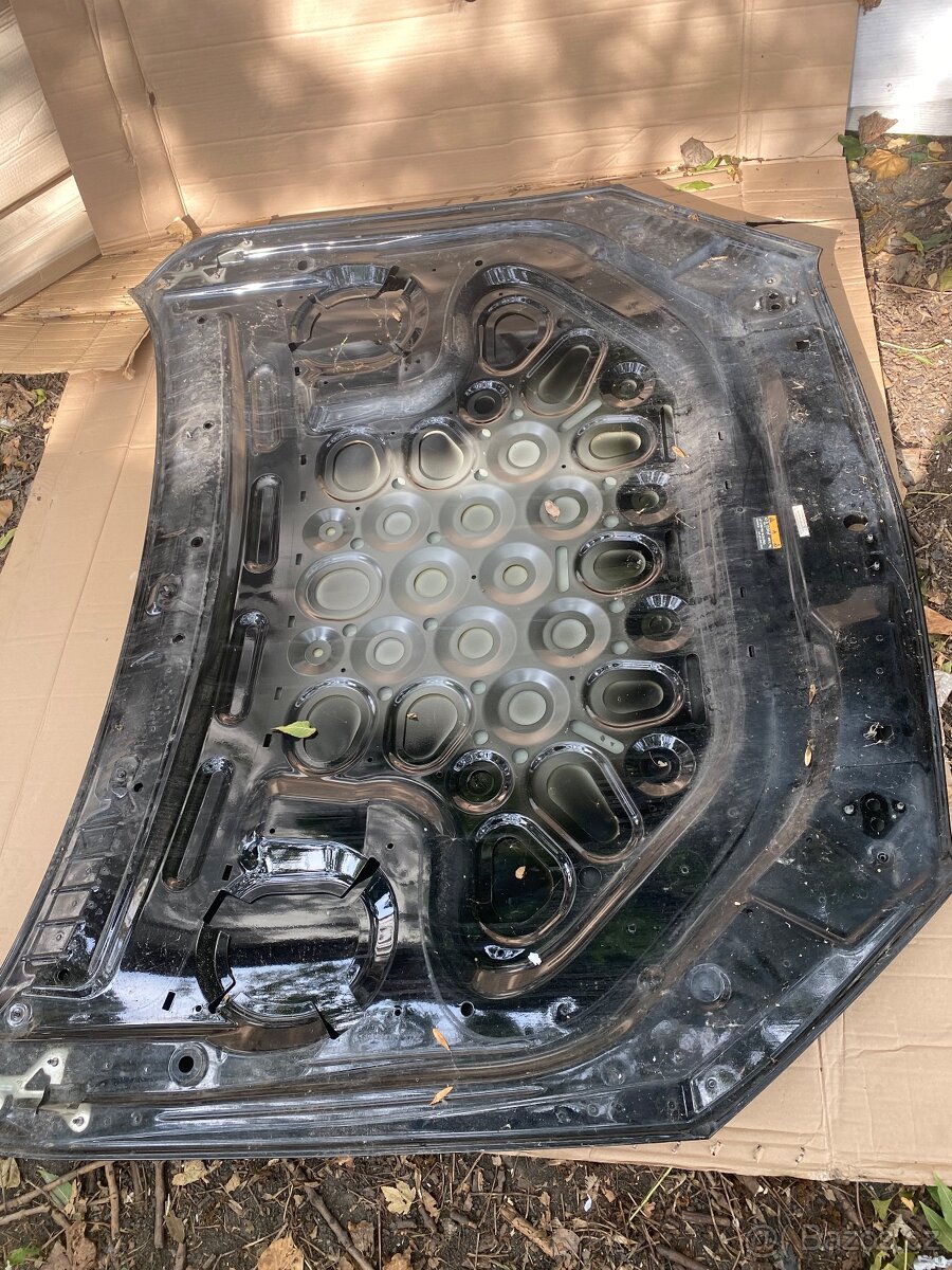 Mercedes S w222 kapota - 2